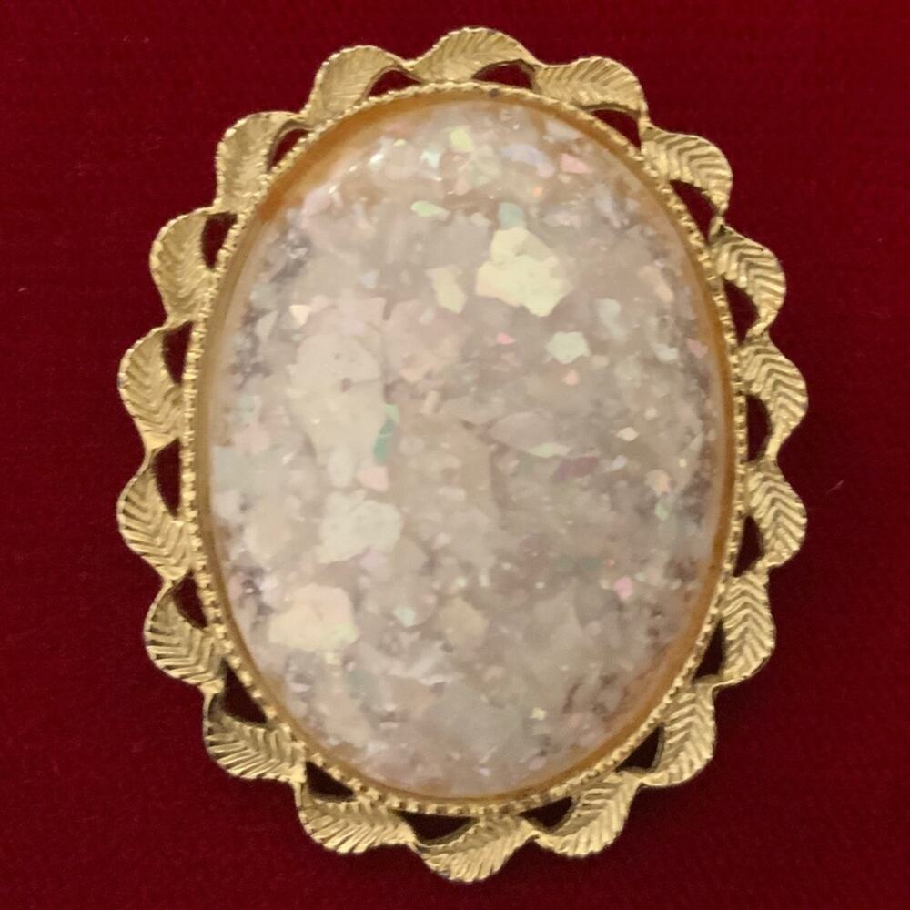 Vintage Brooch
